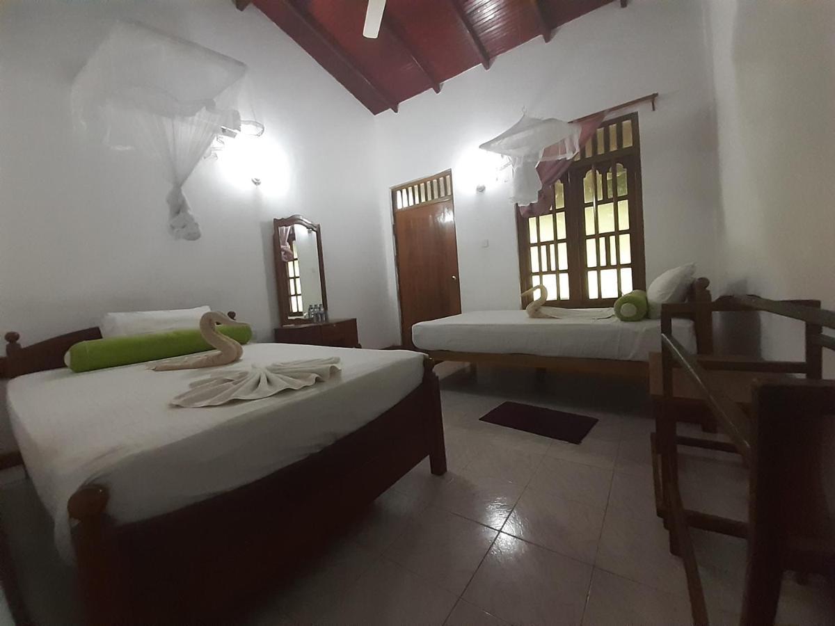 Bed and Breakfast Banana Rest Sigiriya Exterior foto