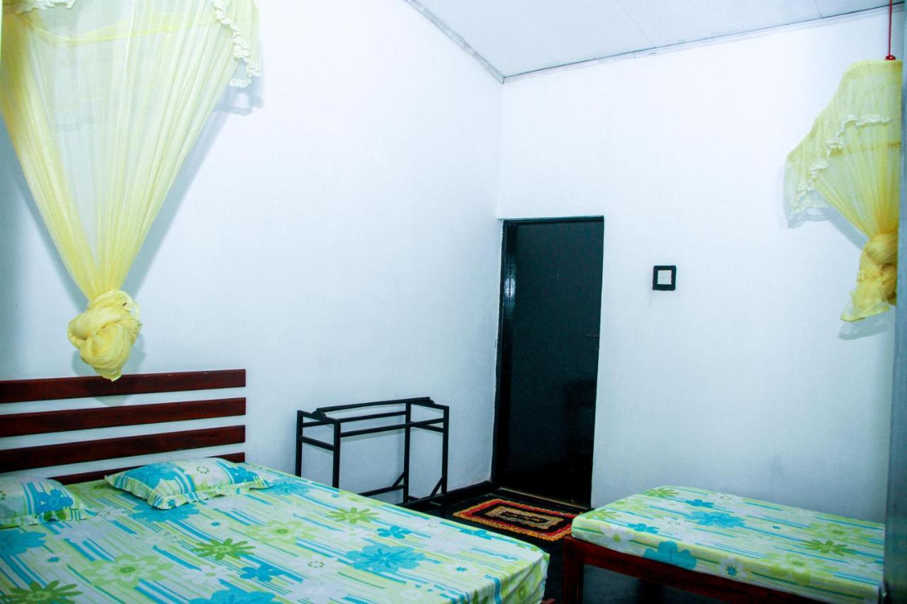 Bed and Breakfast Banana Rest Sigiriya Exterior foto