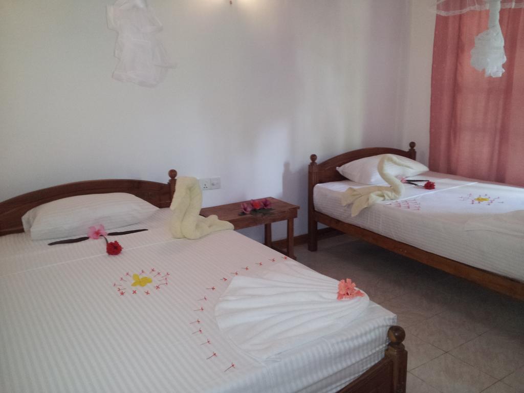 Bed and Breakfast Banana Rest Sigiriya Exterior foto